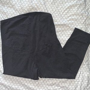 Maternity XL calf length leggings